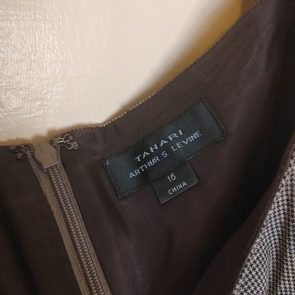 Tahari Arthur S. Levine Y2K Career SIze 16 Brown White Professional Career Dress - Picture 9 of 11